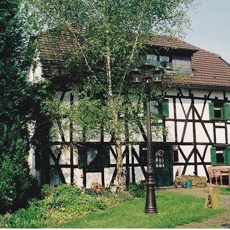 Historisches Haus Unkelbach Apartment Irlenborn
