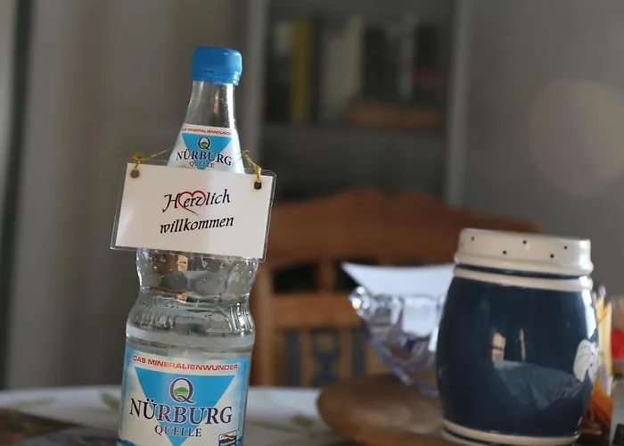 شقة Historisches Haus Unkelbach Irlenborn